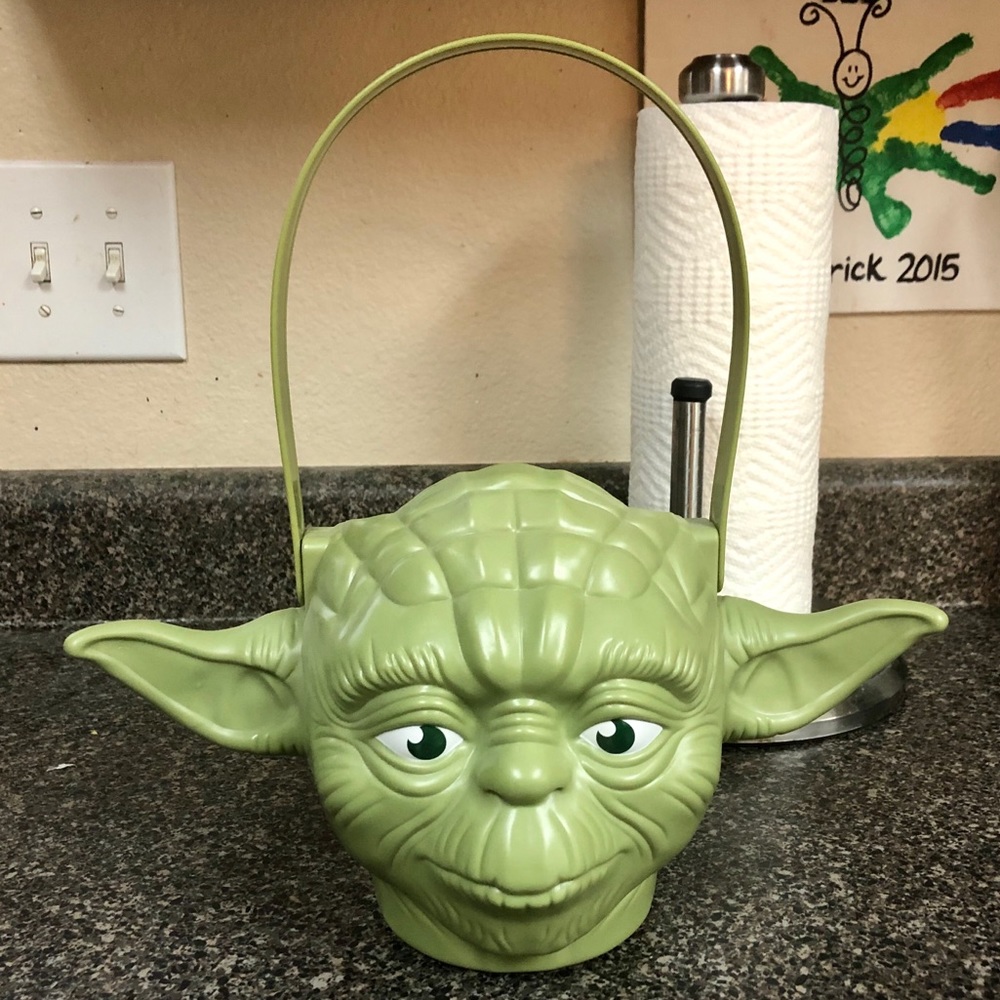 Yoda Star Wars Basket
